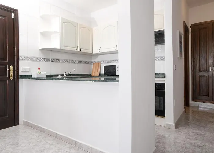 Casa Atlantida-quiet House With Balcony And Fast Wifi Nyaraló *