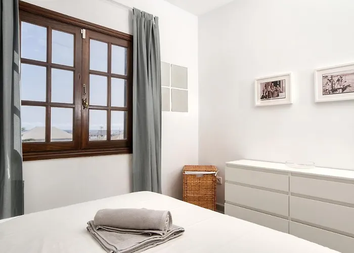 Casa Atlantida-quiet House With Balcony And Fast Wifi Costa Teguise