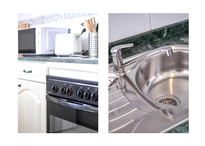 Casa Atlantida-quiet House With Balcony And Fast Wifi Tatil Evi *