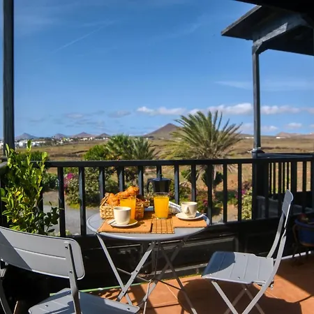 Casa Atlantida-quiet House With Balcony And Fast Wifi *