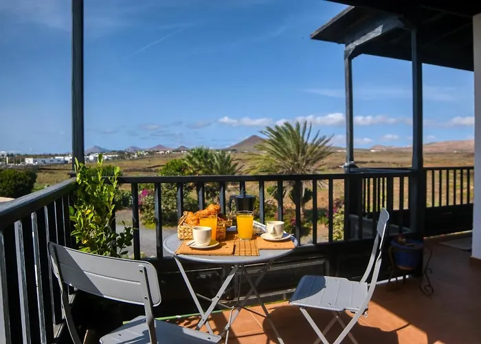 Casa Atlantida-quiet House With Balcony And Fast Wifi *