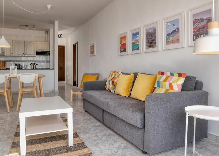 בית נופש Casa Atlantida-quiet House With Balcony And Fast Wifi